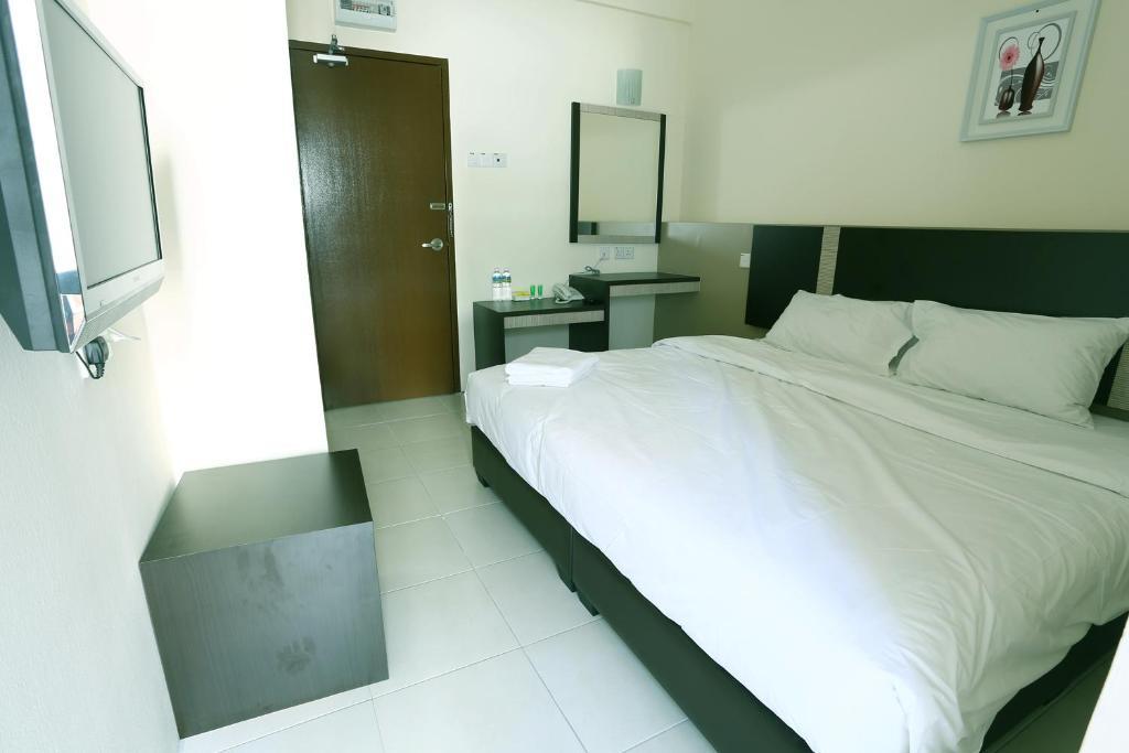 Nd Hotel Malacca Room photo