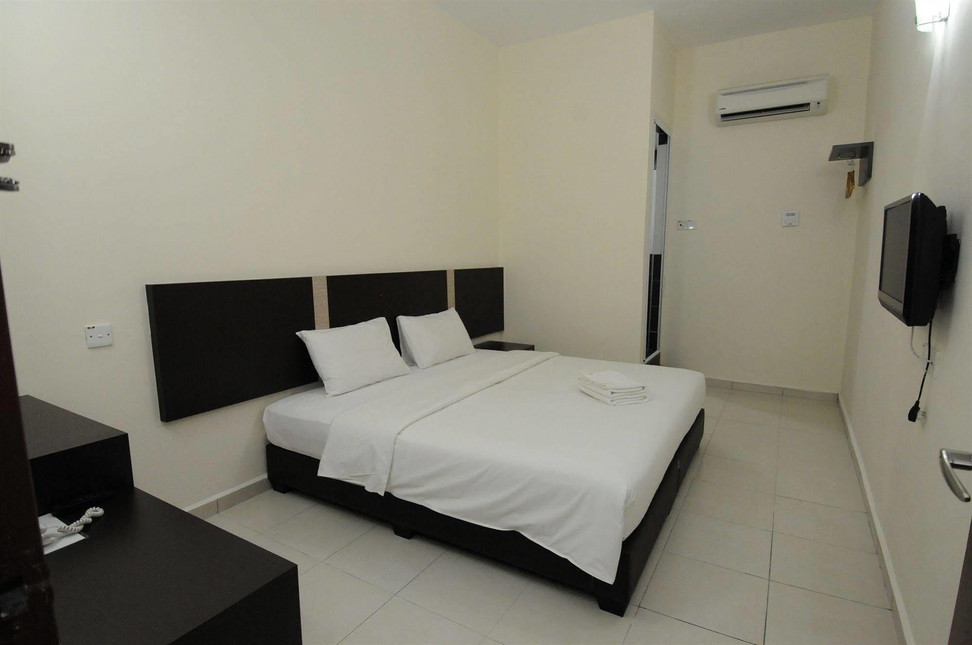 Nd Hotel Malacca Exterior photo